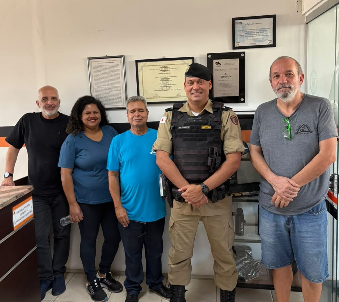 Oásis Clube recebe visita do comandante de área do 16º BPMMG
